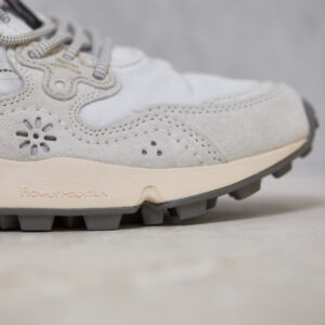 Sneaker Flower Mountain bianca